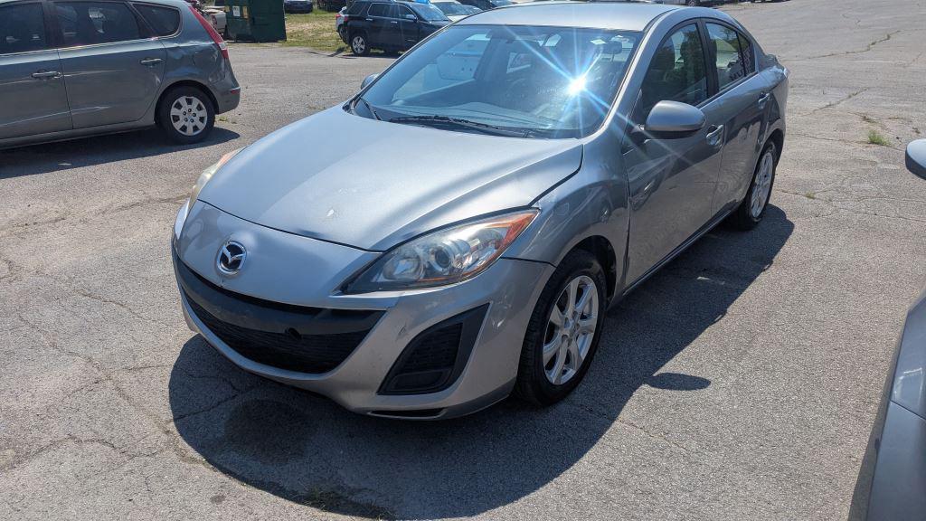 2011 Mazda MAZDA3 i Touring's photo